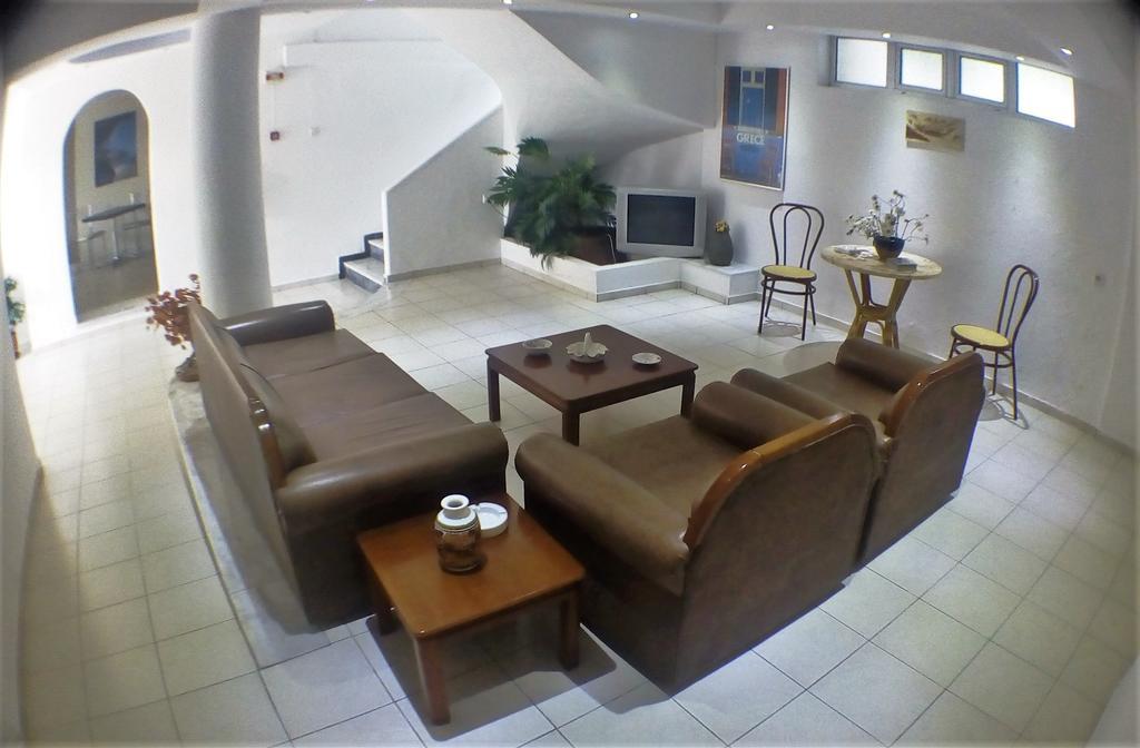 Araliki Apartments & Studios Лутра-Эдипсу Экстерьер фото