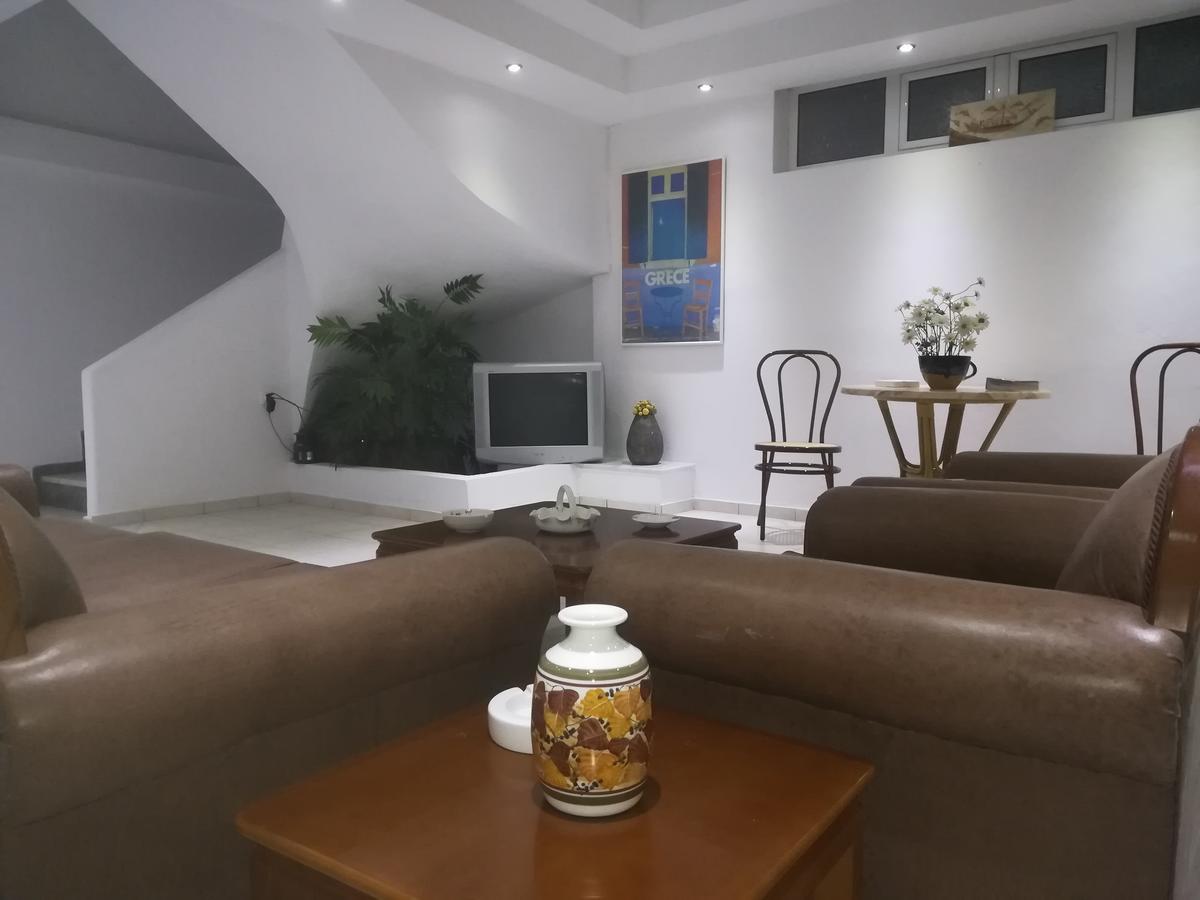 Araliki Apartments & Studios Лутра-Эдипсу Экстерьер фото
